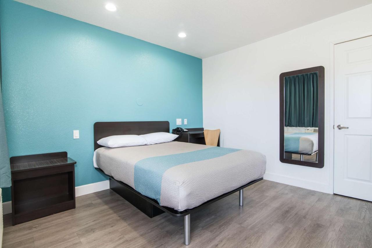 Motel 6-Moreno Valley, Ca - Perris Ngoại thất bức ảnh